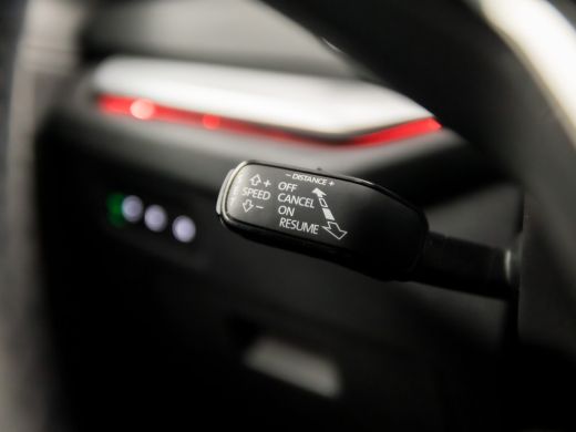 Skoda Octavia Combi 1.0 TSI Sport (VIRTUAL COCKPIT, APPLE CARPLAY, GROOT NAVI, CAMERA, STOELVERWARMING, SPORTST... ActivLease financial lease