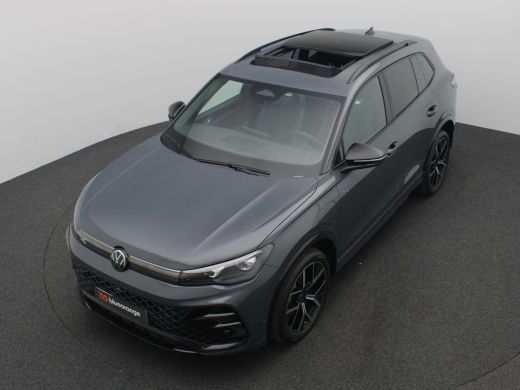 Volkswagen Tiguan 1.5 eHybrid R-Line Edition 204PK DSG Pano-Schuifdak, Black Style, Trekhaak, 20" LM Velgen, Keyles... ActivLease financial lease