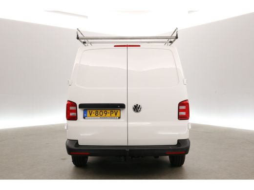 Volkswagen Transporter 2.0 TDI 140PK L2H1 | DC | 6 Zits | Airco | Carplay | Navi | Imperiaal | Trekhaak ActivLease financial lease