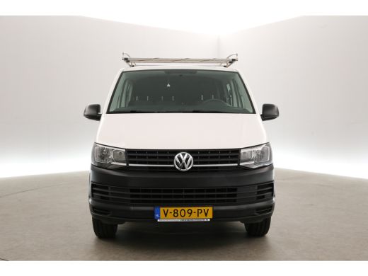 Volkswagen Transporter 2.0 TDI 140PK L2H1 | DC | 6 Zits | Airco | Carplay | Navi | Imperiaal | Trekhaak ActivLease financial lease