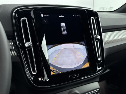 Volvo  EX40 Extended Range Plus Dark 82 kWh | PDC + Camera | Stoel + Stuurverwarming | 20 inch LM | Warmtepom... ActivLease financial lease