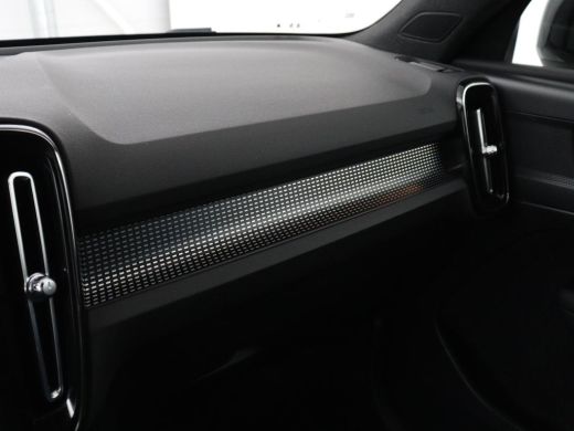 Volvo  XC40 1.5 T4 Plug-in hybrid R Design | Leder/Alcantara | Carplay | Navigatie | Parkeerverwarming | Keyl... ActivLease financial lease