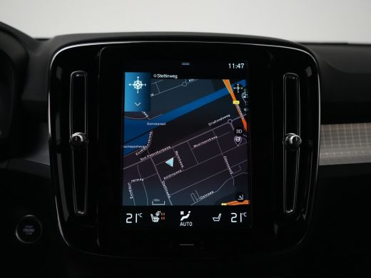 Volvo  XC40 T4 Recharge Plus Dark Harman/Kardon | 360&deg; Camera | Keyless | Elek stoelen | Stoel- & Stuurverwar... ActivLease financial lease