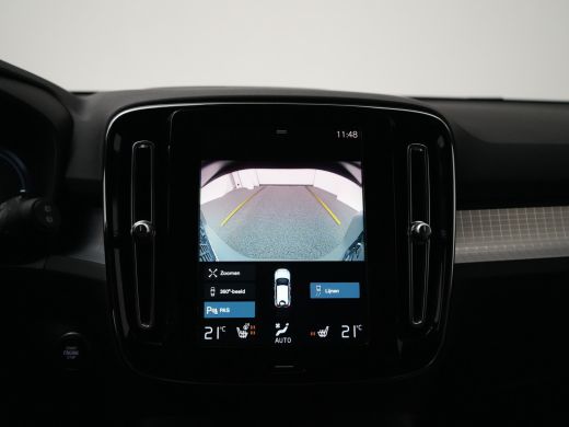 Volvo  XC40 T4 Recharge Plus Dark Harman/Kardon | 360&deg; Camera | Keyless | Elek stoelen | Stoel- & Stuurverwar... ActivLease financial lease