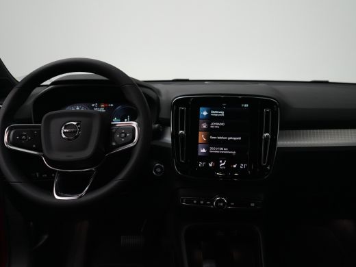 Volvo  XC40 T4 Recharge Plus Dark Harman/Kardon | 360&deg; Camera | Keyless | Elek stoelen | Stoel- & Stuurverwar... ActivLease financial lease