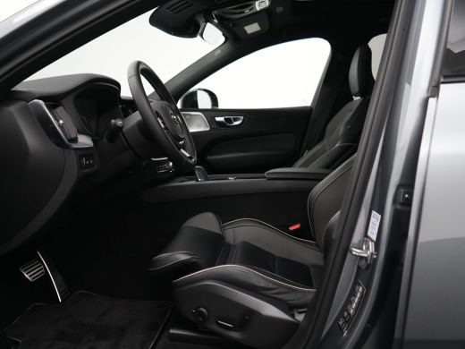 Volvo  XC60 T6 AWD R-Design | Luchtvering | Bowers & Wilkins | Head-up display | Adaptive Cruise | 360&deg; Camer... ActivLease financial lease
