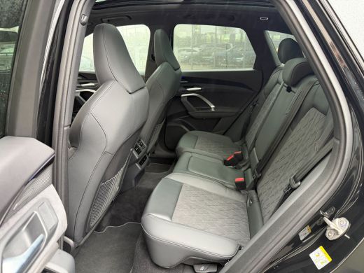 Audi Q5 2.0 TFSI e-hybrid quattro 367PK S edition Competition Pano-B&O-Head up-Keyless-Matrix-Trekhaak-Pa... ActivLease financial lease