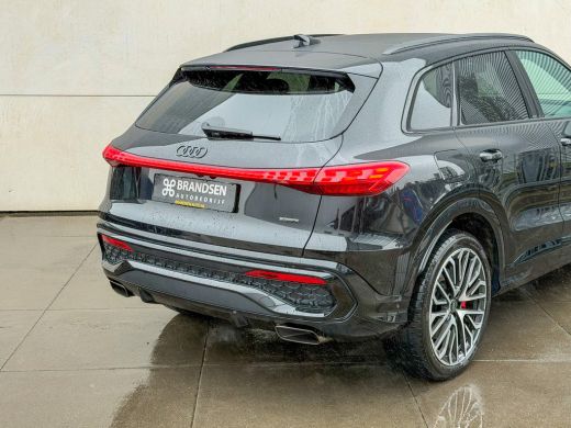 Audi Q5 2.0 TFSI e-hybrid quattro 367PK S edition Competition Pano-B&O-Head up-Keyless-Matrix-Trekhaak-Pa... ActivLease financial lease