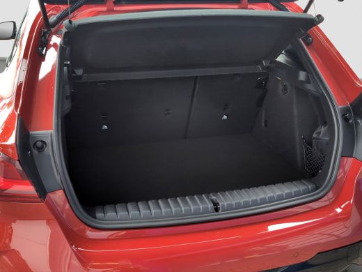 BMW 1 Serie 118i M-Sport | 17 inch | Virtual Cockpit | LED | Navigatie | Cruise Control | Airco (automatisch)... ActivLease financial lease