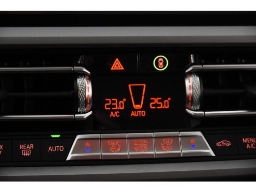 BMW 3 Serie Touring 318i *1ste Eigenaar*Standkachel*PDC* ActivLease financial lease