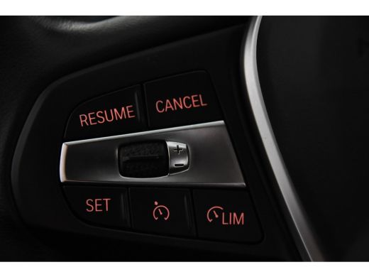 BMW 3 Serie Touring 318i *1ste Eigenaar*Standkachel*PDC* ActivLease financial lease