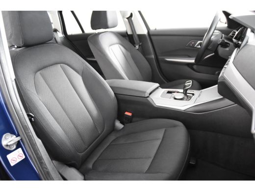 BMW 3 Serie Touring 318i *1ste Eigenaar*Standkachel*PDC* ActivLease financial lease