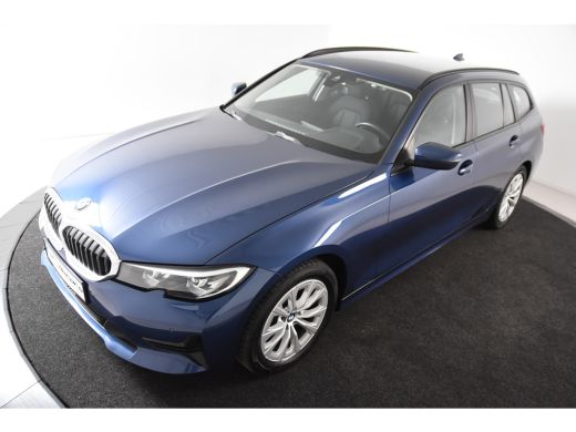 BMW 3 Serie Touring 318i *1ste Eigenaar*Standkachel*PDC* ActivLease financial lease