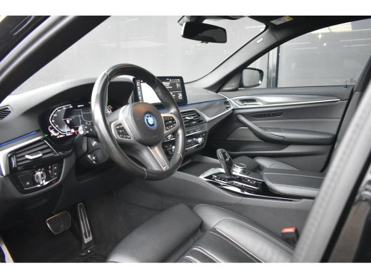 BMW 5 Serie 530e xDrive Business Edition Plus M-Sport | Schuif-/Kanteldak | Comfortzetels | H&K | HeadUp-Disp... ActivLease financial lease