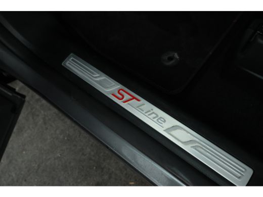 Ford Explorer 3.0 V6 EcoBoost PHEV ST-Line 7 Pers. Automaat, Navigatie, Leer, climate ActivLease financial lease