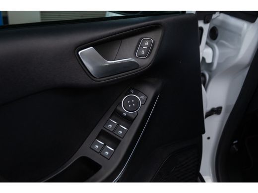 Ford Fiesta 1.0 EcoBoost ST-Line | Airco (automatisch) | Apple Carplay/Android Auto|telefoonintegratie premiu... ActivLease financial lease