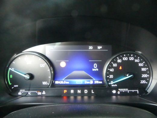 Ford Kuga 2.5 PHEV 225PK Titanium | STOEL+STUUR+VOORRUITVERWARMING | APPLE CARPLAY/ANDROID AUTO | PARKEERSE... ActivLease financial lease