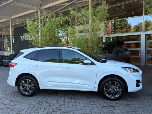 Ford Kuga 2.5 PHEV ST-Line X | Trekhaak | Camera`s | Stuur/stoelverwarming | Head-up | Keyless | Adaptive C... ActivLease financial lease