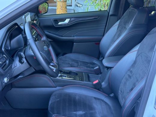 Ford Kuga 2.5 PHEV ST-Line X | Trekhaak | Camera`s | Stuur/stoelverwarming | Head-up | Keyless | Adaptive C... ActivLease financial lease