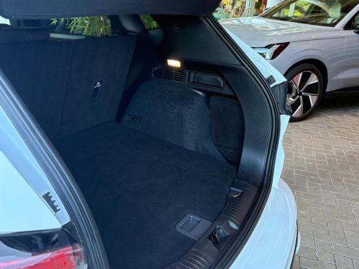 Ford Kuga 2.5 PHEV ST-Line X | Trekhaak | Camera`s | Stuur/stoelverwarming | Head-up | Keyless | Adaptive C... ActivLease financial lease