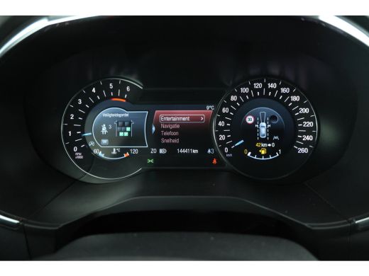 Ford S-Max 2.0 TDCi Titanium 7p. 7 Persoons, Navigatie, Leer, Climate, Trekhaak ActivLease financial lease