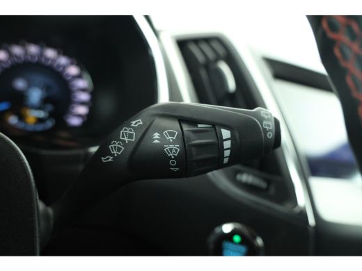 Ford S-Max 2.0 TDCi Titanium 7p. 7 Persoons, Navigatie, Leer, Climate, Trekhaak ActivLease financial lease