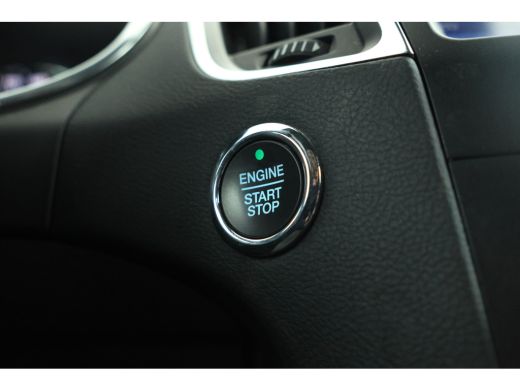 Ford S-Max 2.0 TDCi Titanium 7p. 7 Persoons, Navigatie, Leer, Climate, Trekhaak ActivLease financial lease