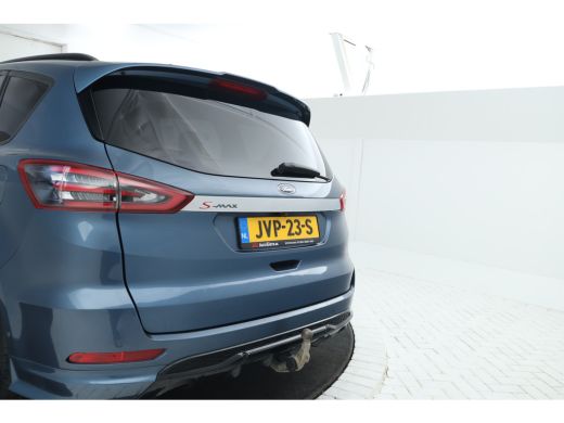 Ford S-Max 2.0 TDCi Titanium 7p. 7 Persoons, Navigatie, Leer, Climate, Trekhaak ActivLease financial lease