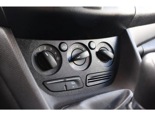 Ford Transit Connect 1.5 TDCI L2 ECONOMY EDITION | NL-AUTO! | DEALER OH! | TREKHAAK | CRUISE | AIRCO | 1 EIGENAAR! ActivLease financial lease