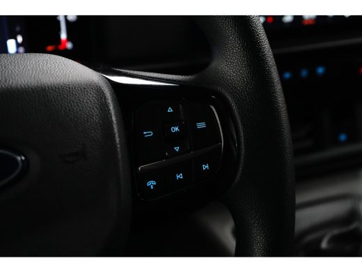 Ford Transit Custom 280 2.0 TDCI L1H1 Trend | 2 zitplaatsen rechtsvoor | Achteruitrijcamera | Airco (automatisch) ActivLease financial lease