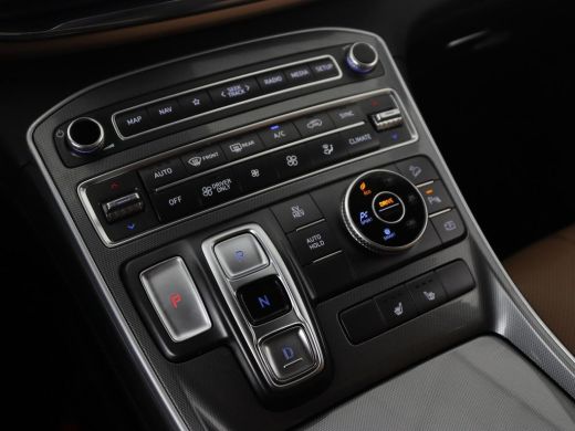 Hyundai Santa Fe 1.6 T-GDI PHEV Comfort Smart Sky | Panoramadak | Leder | Trekhaak | Adaptive cruise | Camera | Kr... ActivLease financial lease