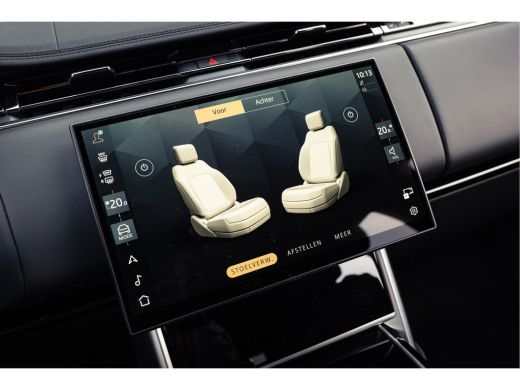 Land Rover Range Rover P460e HSE | 23 Inch Gloss Black | Shadow Pack | El.trekhaak | Pano | Head-up | Softclos ActivLease financial lease