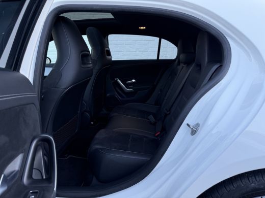 Mercedes-Benz A-Klasse 250 e Business Solution AMG Edition | Pano | Ambient Light | Camera | LED | 18 inch ActivLease financial lease