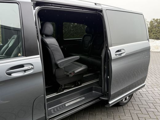 Mercedes-Benz EQV 300 AVANTGARDE EDIT 8 PERS / 90 kWh / L2H1 / 1e EIG. / BURMEISTER / 360 CAMERA / STANDKACHEL / / ... ActivLease financial lease