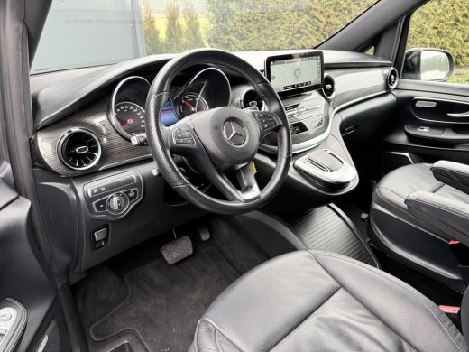 Mercedes-Benz EQV 300 AVANTGARDE EDIT 8 PERS / 90 kWh / L2H1 / 1e EIG. / BURMEISTER / 360 CAMERA / STANDKACHEL / / ... ActivLease financial lease