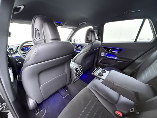 Mercedes-Benz GLC 300e AMG // Trekhaak // Burmester // 360 Camera // Memory // 20 inch // Carplay ActivLease financial lease