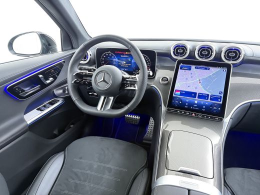 Mercedes-Benz GLC 300e AMG // Trekhaak // Burmester // 360 Camera // Memory // 20 inch // Carplay ActivLease financial lease