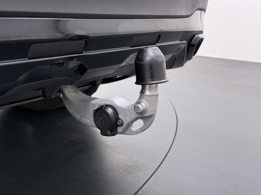 Mercedes-Benz GLC 300e AMG // Trekhaak // Burmester // 360 Camera // Memory // 20 inch // Carplay ActivLease financial lease