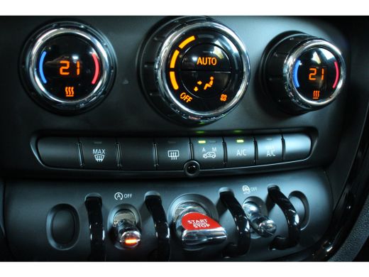 Mini Clubman 1.5 | NL-AUTO! | 1 EIGENAAR! | CLIMA | CRUISE | PARKEERSENSOREN | LMV | DEALER OH! | PRACHTIGE ST... ActivLease financial lease