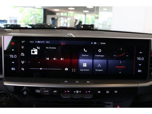 Opel Grandland GS, | Draadloze telefoonlader (Inductie) | Elektronische klimaatregeling met twee zones | Intelli... ActivLease financial lease