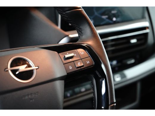 Opel Vivaro 2.0 HDI 180pk EAT8 L3 | Automaat | Navigatie | 3-Zits | Long | Climate control | Stuurverwarming ... ActivLease financial lease