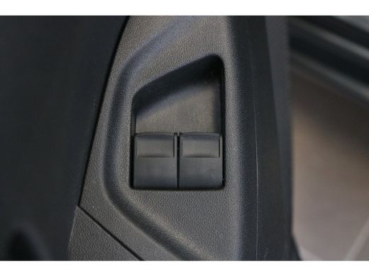 Peugeot 108 1.0 e-VTi Active | Navi by App | Airco | Camera | DAB | Buitenspiegels elektrisch verstel- en ver... ActivLease financial lease