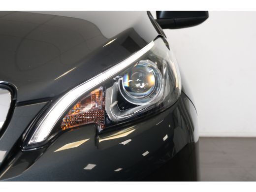 Peugeot 108 1.0 e-VTi Active | Navi by App | Airco | Camera | DAB | Buitenspiegels elektrisch verstel- en ver... ActivLease financial lease