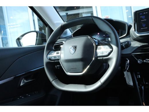 Peugeot 208 Hybrid 100 e-DCS6 Allure | Cruise Control | Camera | Carplay | Climate Control | ActivLease financial lease