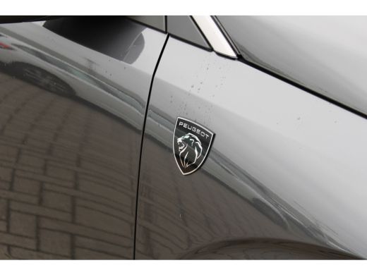 Peugeot 3008 1.2 Hybrid 136 GT Matrix-Koplampen | Stoel/Stuur Verwarming | Adaptive Cruise Control | Sfeerverl... ActivLease financial lease