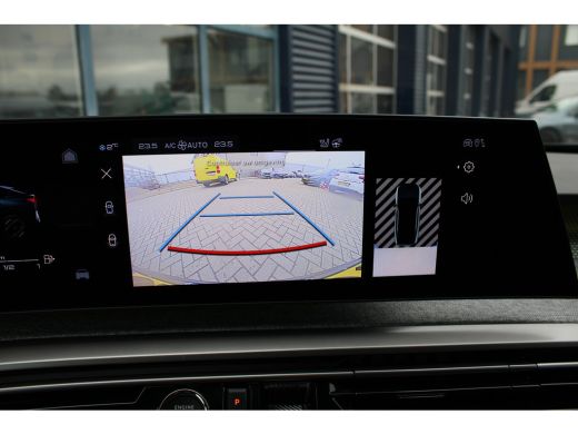 Peugeot 3008 1.2 Hybrid 136 GT Matrix-Koplampen | Stoel/Stuur Verwarming | Adaptive Cruise Control | Sfeerverl... ActivLease financial lease