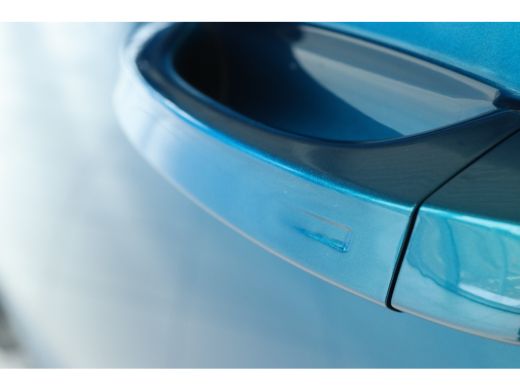 Peugeot 5008 1.2 Hybrid 145 Allure | Adapt. Cruise | 7-Persoons | Stoel+Stuurverwarming | 360 Camera | AGR | L... ActivLease financial lease