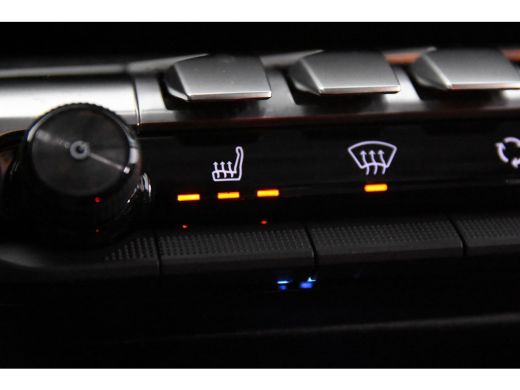 Peugeot 5008 GT-Line 130 *1ste Eigenaar*Leer*7-Zits*Navigatie* ActivLease financial lease