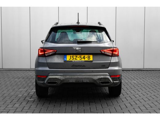 Seat Arona 1.0 EcoTSI FR Business Connect | Achteruitrijcamera | Afneembare trekhaak. | Armsteun voor ActivLease financial lease
