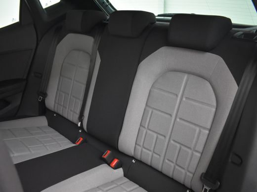 Seat Ibiza 1.0 EcoTSI FR Business Connect 115PK DSG/AUTO | Achteruitrijcamera | Cruise control adaptief | St... ActivLease financial lease